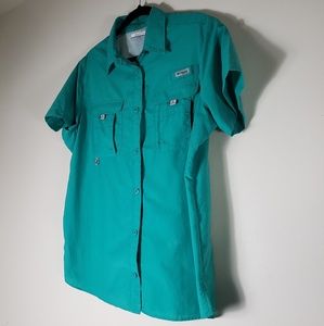 Womens Columbia fishing shirt